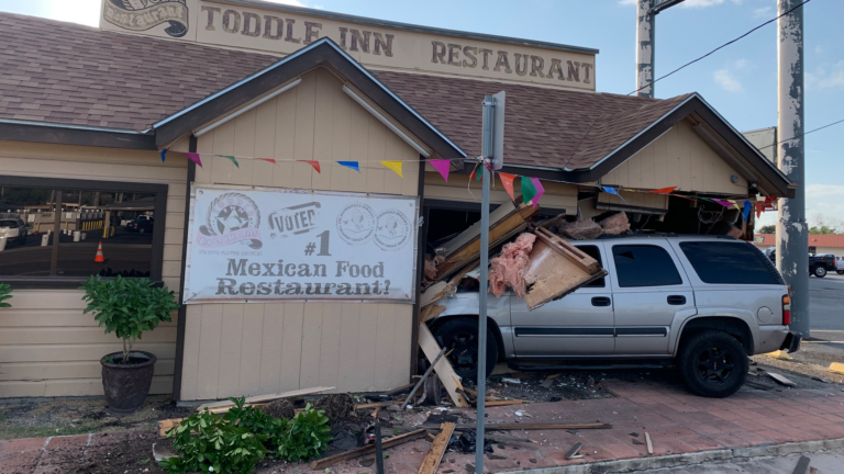 Employee Hurt as SUV Slams into TX Eatery