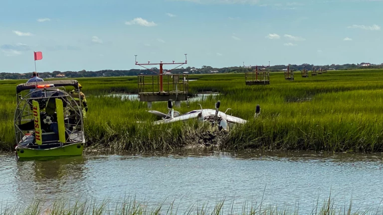 Failed Takeoff Causes Plane to Crash in FL Marsh