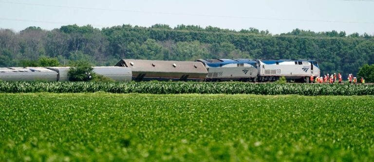 ‘I wasn’t 100% convinced I was not dead’: Mo. battalion chief finds meaning in Amtrak crash