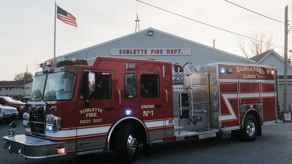 Illinois Fire Department Continues Teen Cadet Program After Successful First Year
