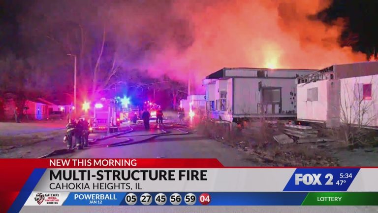 Multiple fire departments battle intense early‑morning blaze in Cahokia Heights, Illinois