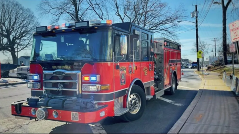 South Essex squad company rescues bedridden occupant from burning Maplewood home