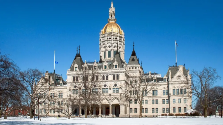 Conn. lawmakers scrap proposed single-stairwell apartment code change after fire safety concerns