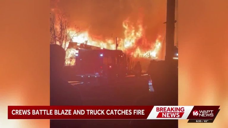 Miss. fire truck destroyed during wind-driven apartment blaze