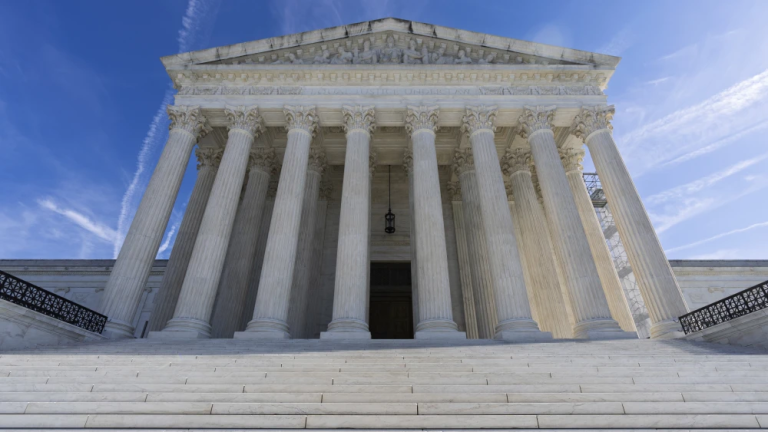 Washington firefighters ask U.S. Supreme Court to review COVID vaccine mandate case