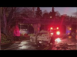 Six people trapped, injured after van fire following crash in Washington