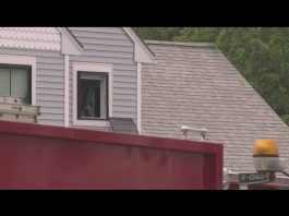 Connecticut Firefighters Rescue Two Residents From Burning Maine Home While Vacationing